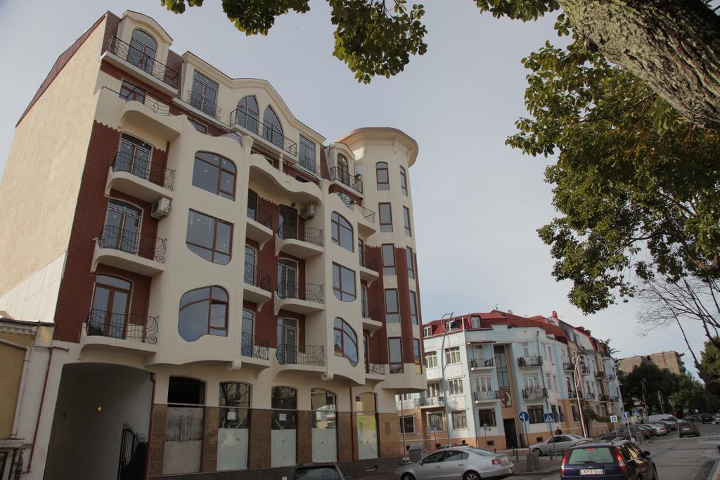 Apartment With Summer Terrace Батумі Номер фото